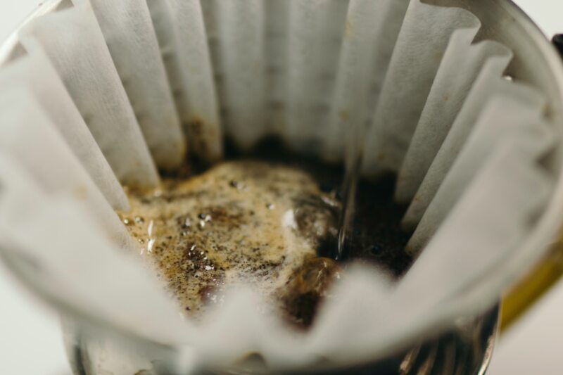 フレーバーコーヒーを豆から挽く時はバニラやマカダミアの香り移りに要注意！
